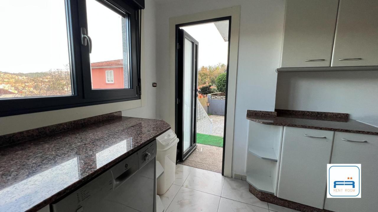 Amplia Casa De 9 Hab, Cabral. Βίλα Βίγκο Εξωτερικό φωτογραφία